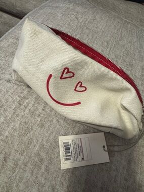 Canvas Heart-Eyes Cosmetic Pouch in Ivory and Red